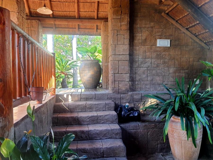 3 Bedroom Property for Sale in Menkenkop Western Cape